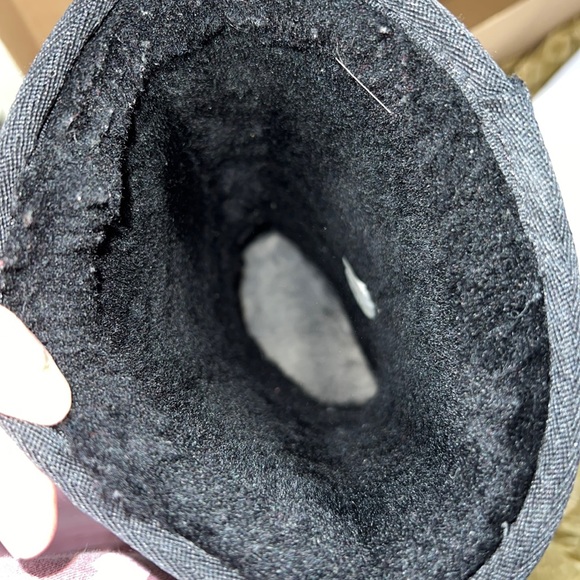 Black classic tall Ugg boots - Picture 10 of 10